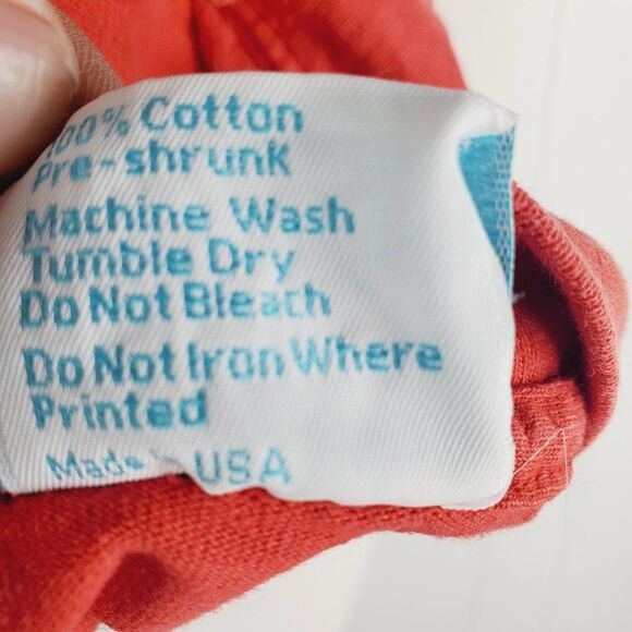 Peacock Papers Men's Red Snuggle Me Short Sleeve Crew Neck T-Shirt Size Large - Picture 10 of 11